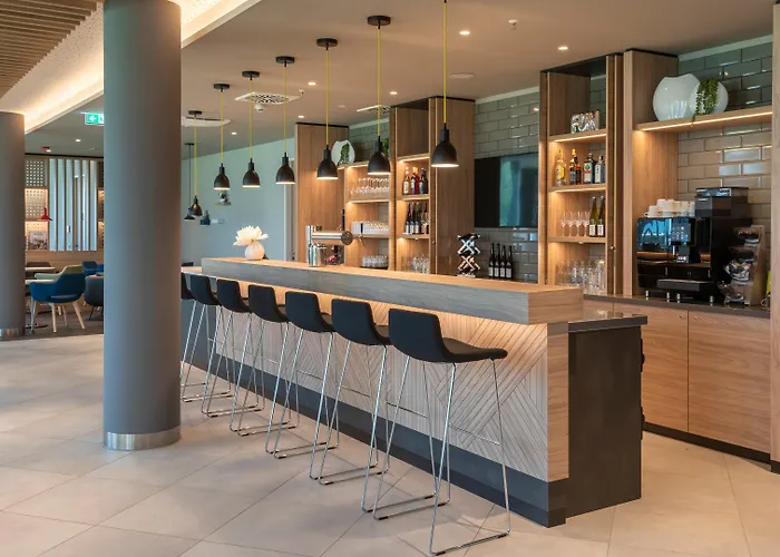 Hotel Express - Hauptbahnhof By Ihg