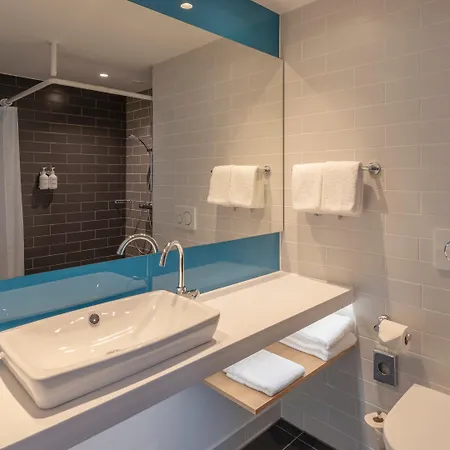 Express - Hauptbahnhof By Ihg 3*