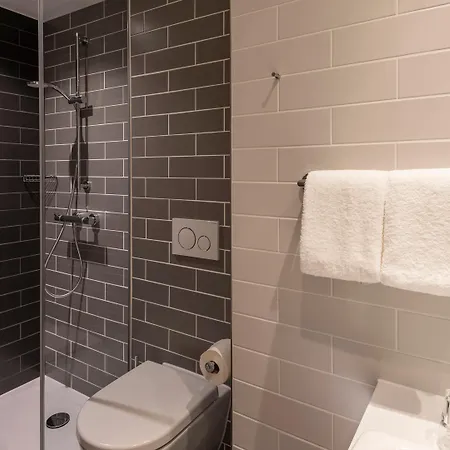 Hotel Express - Hauptbahnhof By Ihg