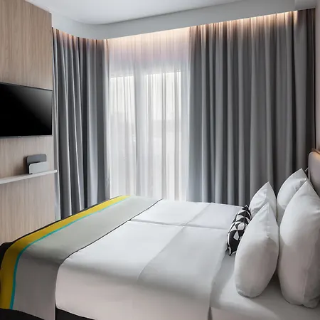Express - Hauptbahnhof By Ihg 3*