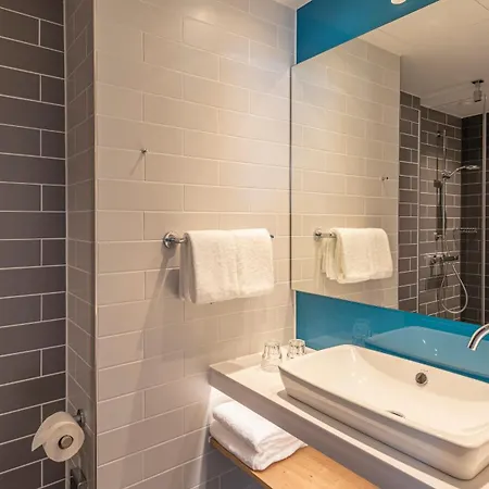 Hotel Express - Hauptbahnhof By Ihg