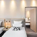 Express - Hauptbahnhof, An Ihg