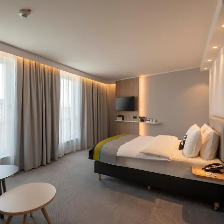 Express - Hauptbahnhof By Ihg 3*
