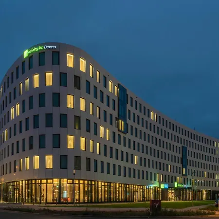 Hotel Express - Hauptbahnhof By Ihg 3*