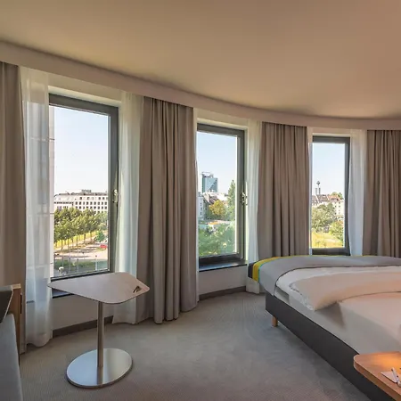 Express - Hauptbahnhof By Ihg Düsseldorf