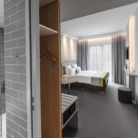 Hotel Express - Hauptbahnhof By Ihg 3*