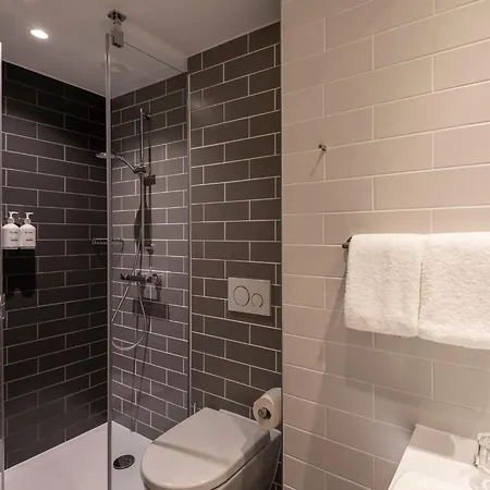 Hotel Express - Hauptbahnhof By Ihg
