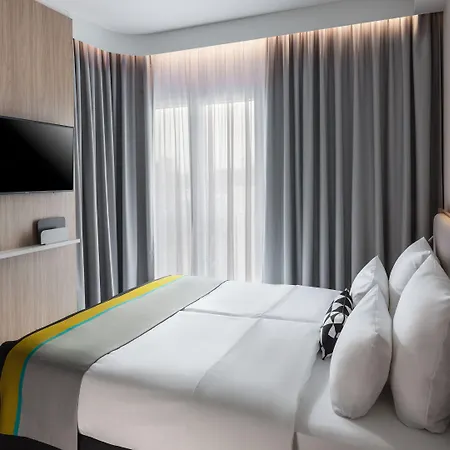 Hotel Express - Hauptbahnhof By Ihg 3*
