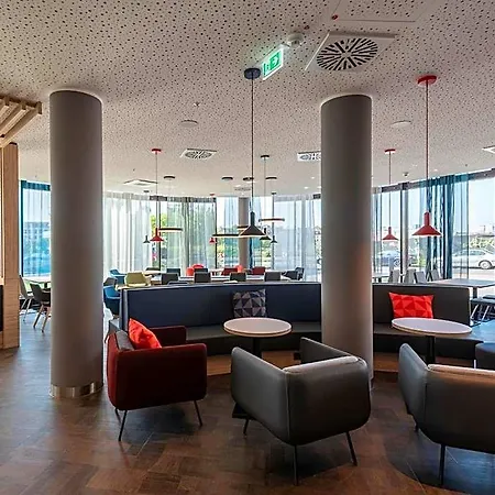 Express - Hauptbahnhof By Ihg 3*