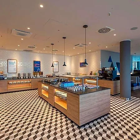 Express - Hauptbahnhof, An Ihg