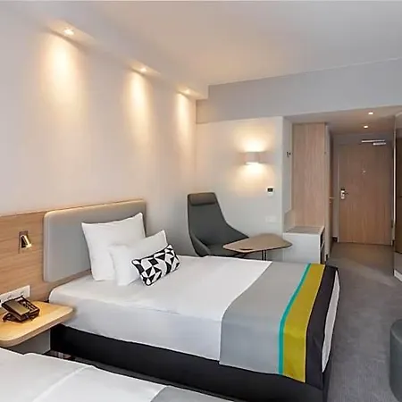 Express - Hauptbahnhof, An Ihg Hotel Düsseldorf