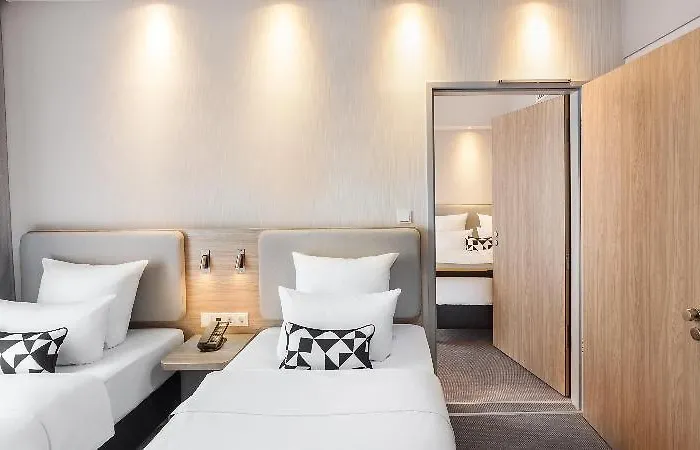 Express - Hauptbahnhof By Ihg