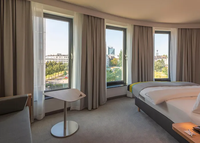 Express - Hauptbahnhof By Ihg Hotel 3*