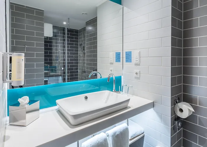 Hotel Express - Hauptbahnhof By Ihg