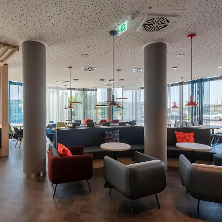 Hotel Express - Hauptbahnhof By Ihg 3*