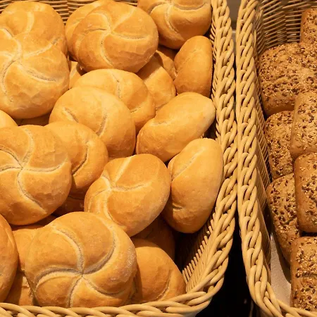 Express - Hauptbahnhof By Ihg Hotel 3*