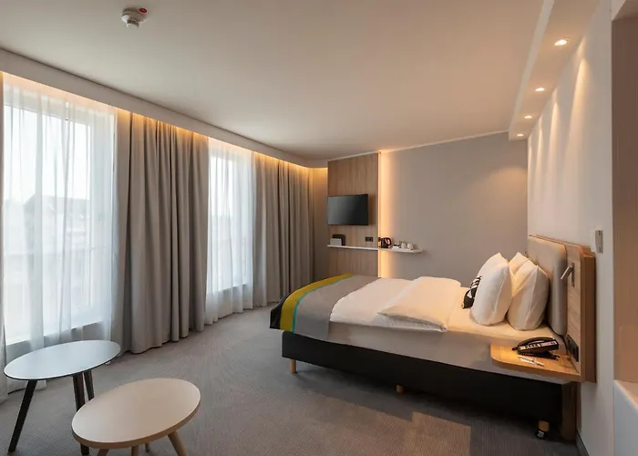 Express - Hauptbahnhof By Ihg 3*